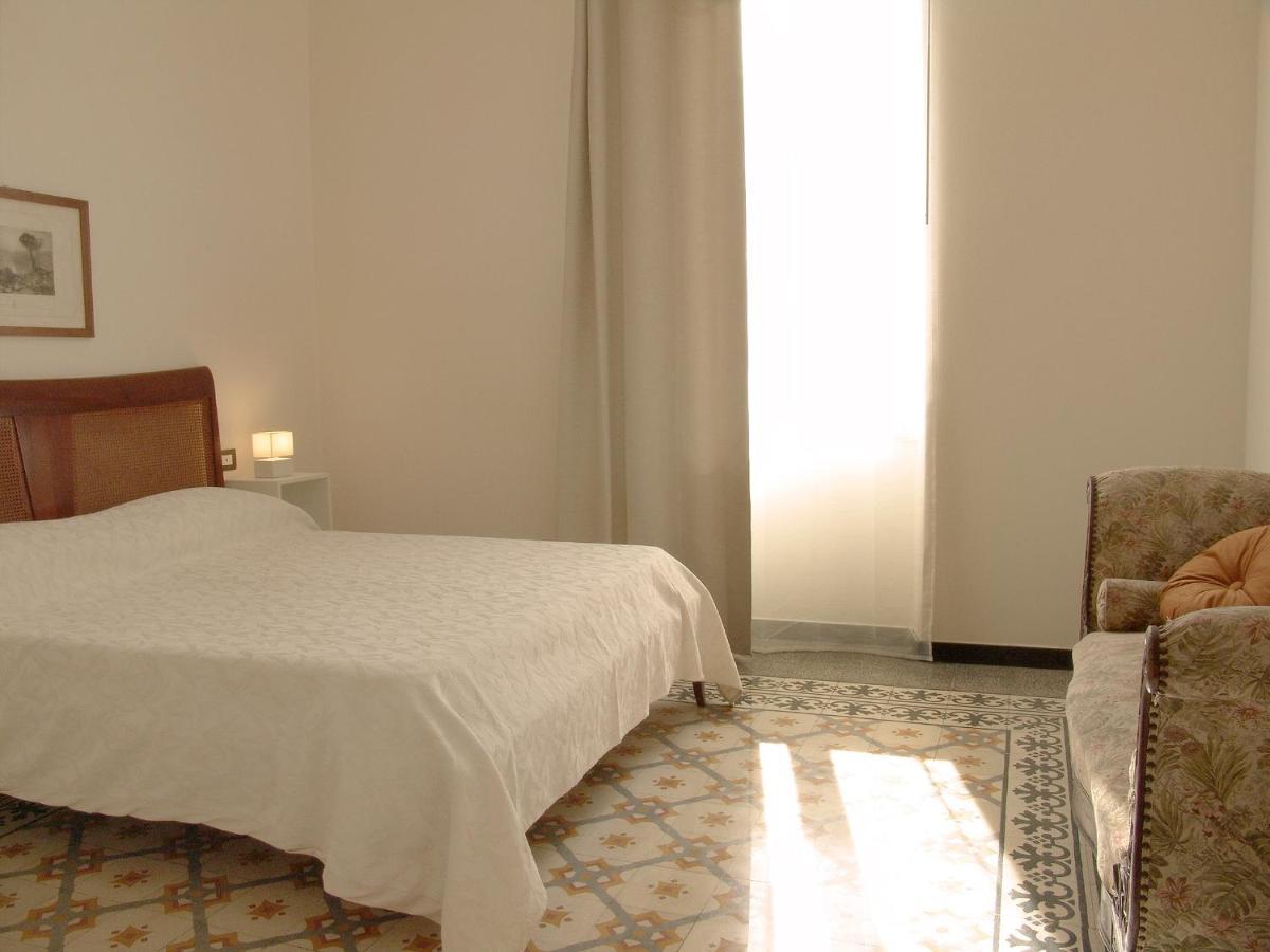 Residenza Cavour - Appartamento Agave Levanto Buitenkant foto